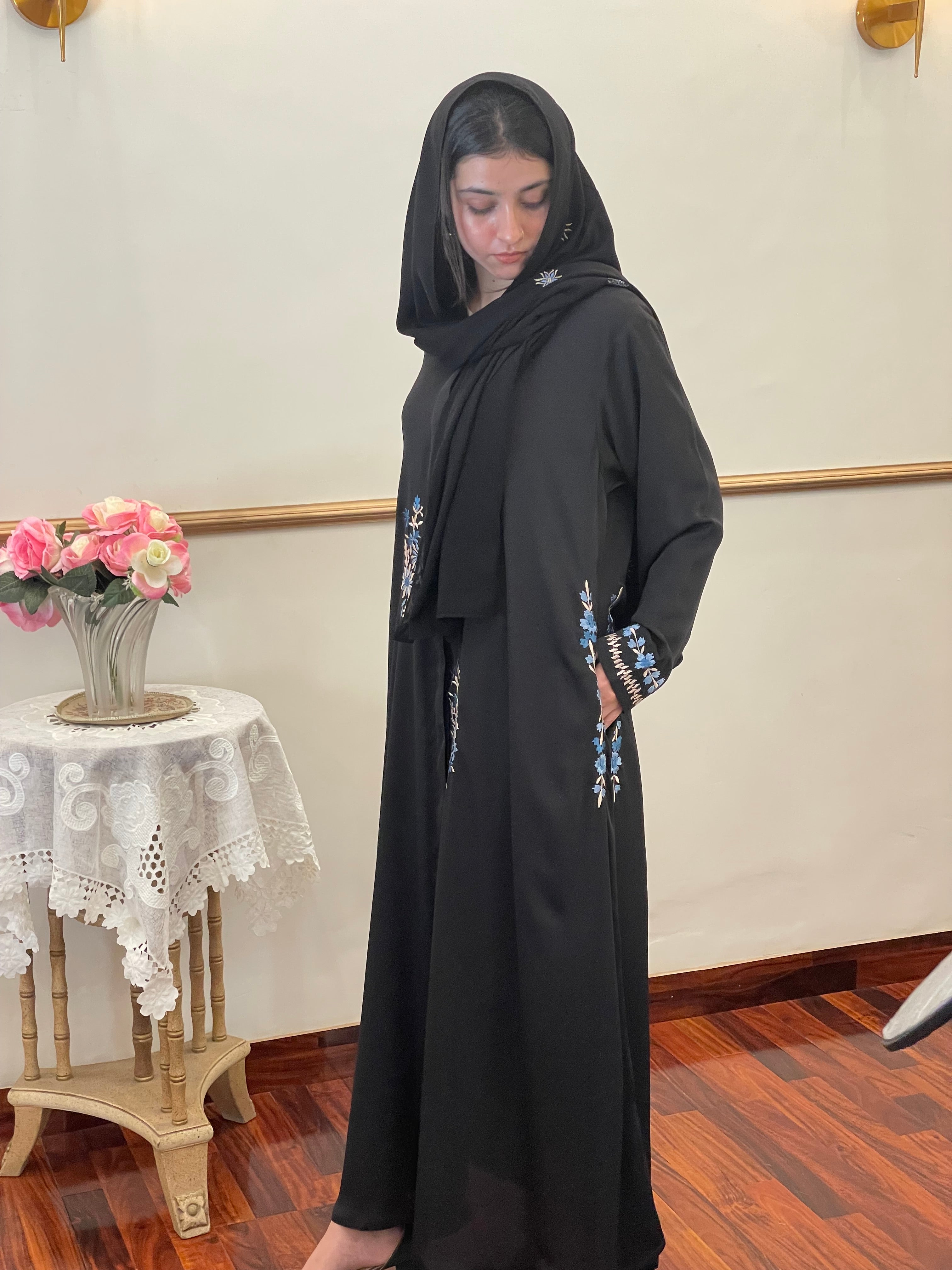 Abaya on sale with pocket